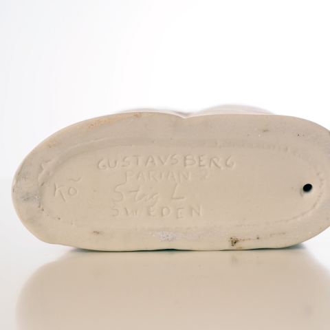 "De tu", Parian figure by Stig Lindberg