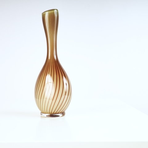 Colora vase by Vicke Lindstrand