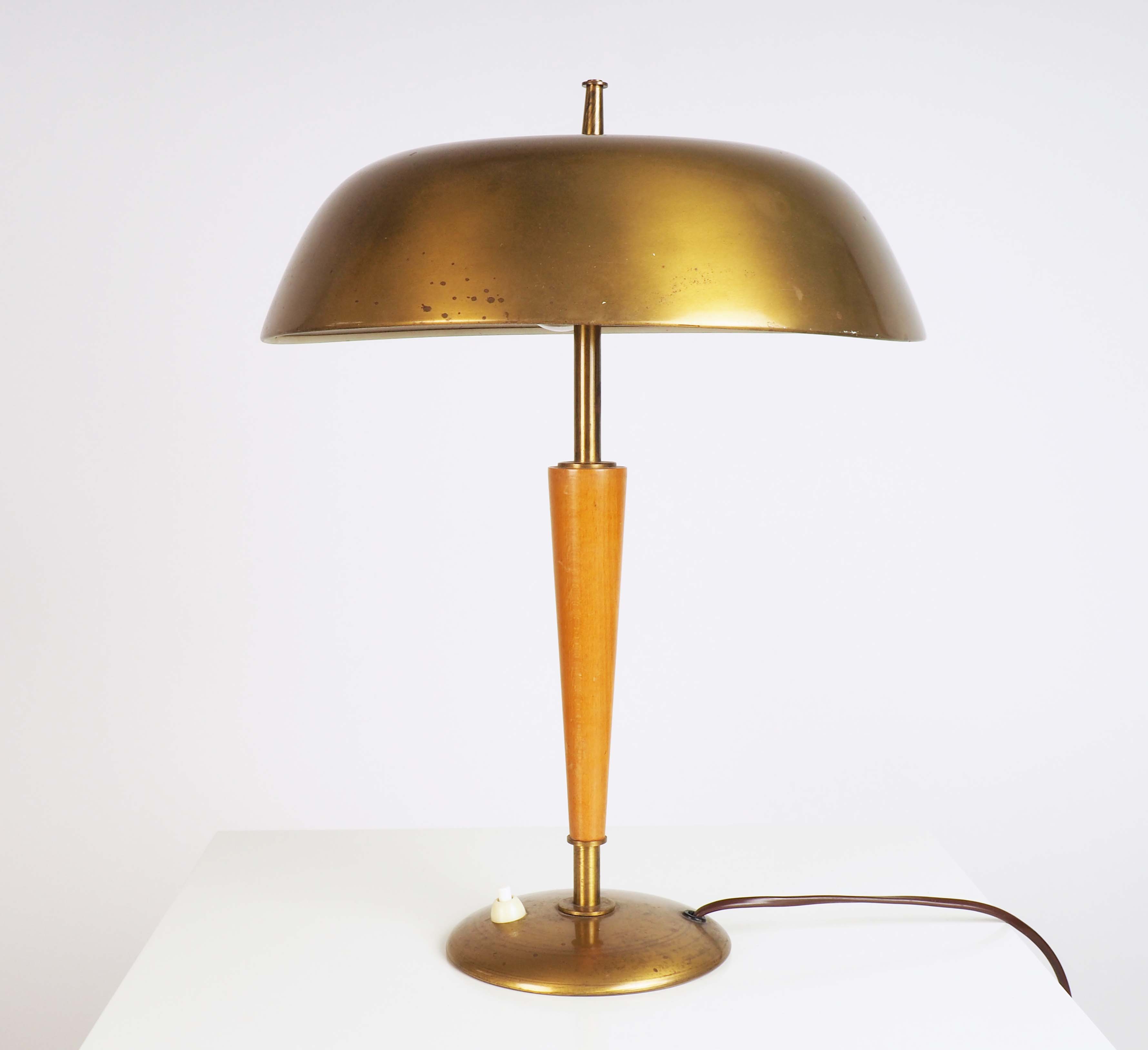 Table lamp in brass from Nordiska Kompaniet