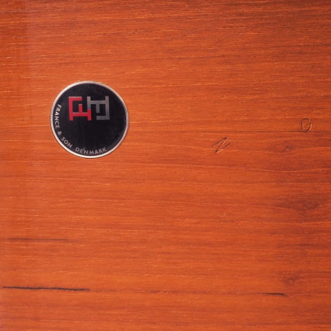 Coffee table in solid teak by Finn Juhl 