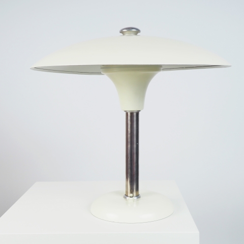 Bauhaus table lamp by Max Schumacher