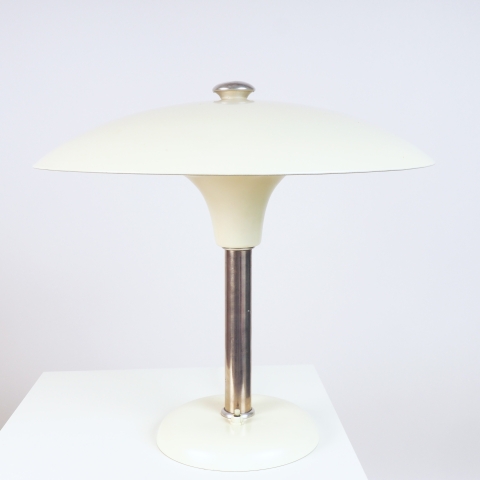 Bauhaus table lamp by Max Schumacher