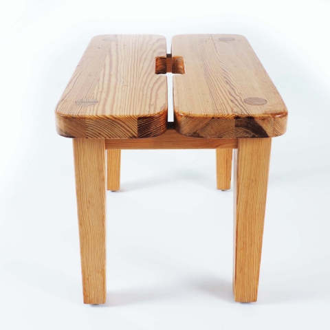 Pair of stools in pine