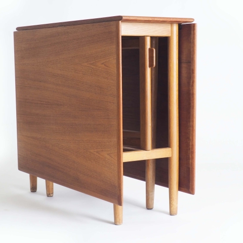 Gateleg table "Pedro" by KO Westberg